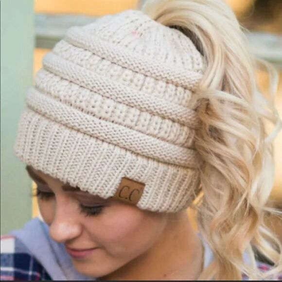 CC  Messy bun ! Ponytail Beanie Hat Cutest - Picture 16 of 16